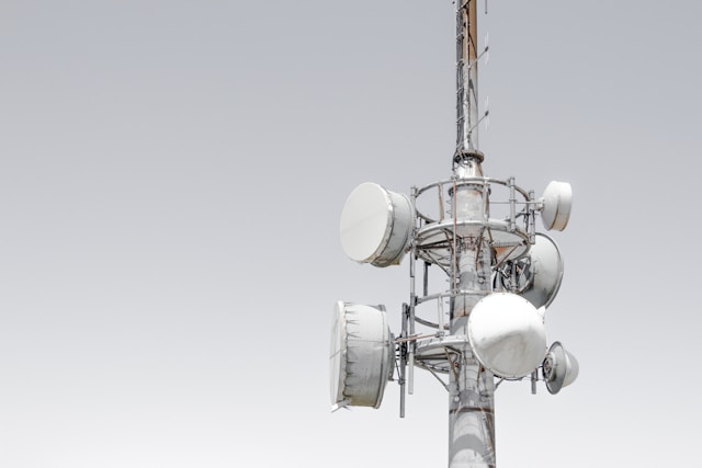 Globe enhances connectivity